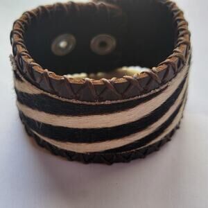 Black Leather Cuff Bracelet Zebra Stripe Snap Animal Print Unisex Jewelry